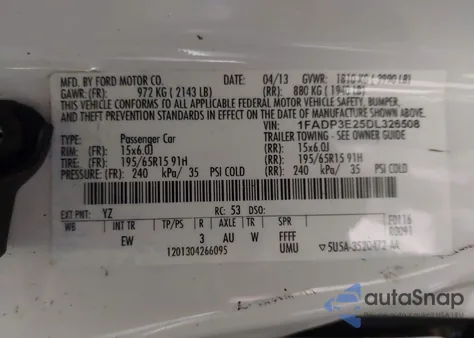 2013 Ford Focus S z USA, uszkodzony, nr VIN 1FADP3E25DL326508